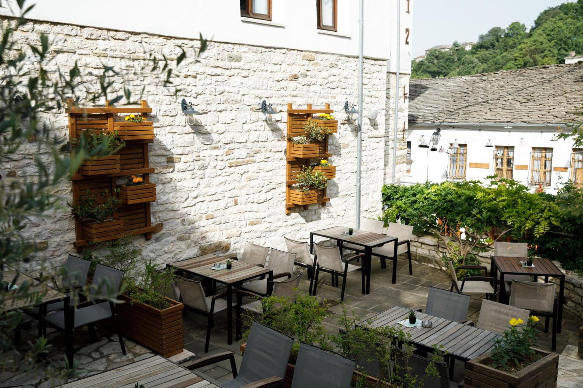 Hotel Kalemi 2 Gjirokastër Exteriér fotografie