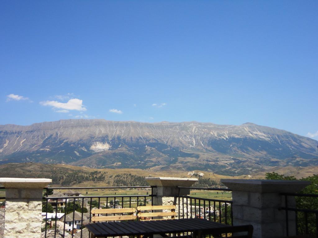 Hotel Kalemi 2 Gjirokastër Exteriér fotografie